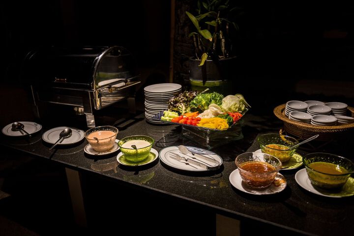 Dining 104 of 149