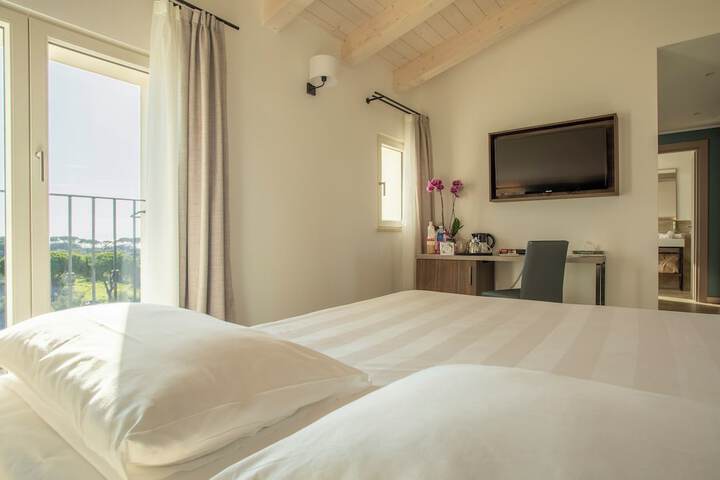 Room 20 of 75