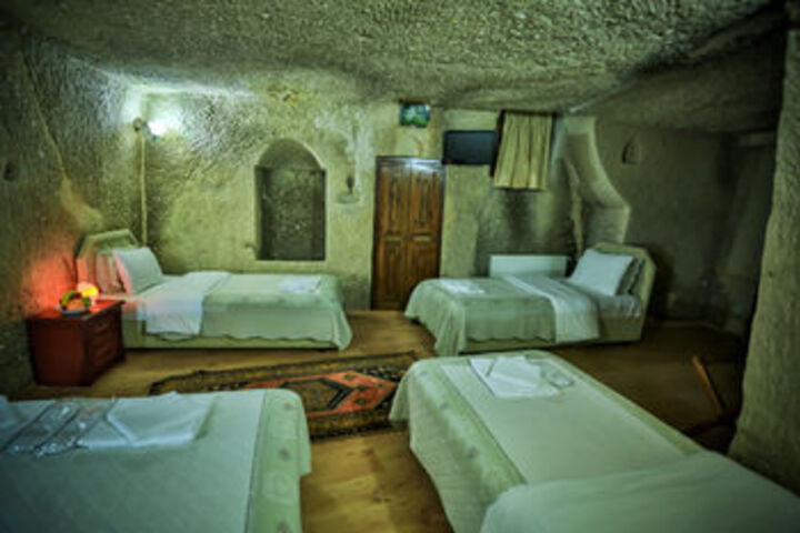 Room 46 of 89