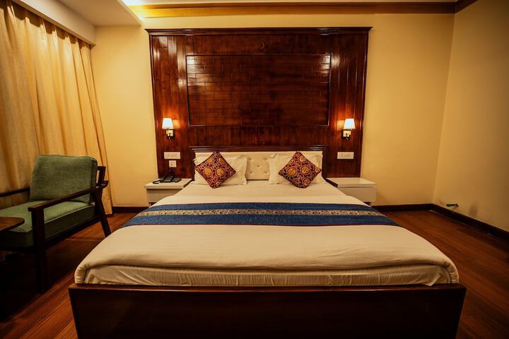 Room 15 of 49