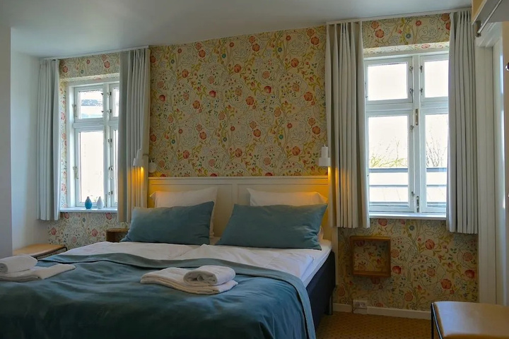 guest_rooms