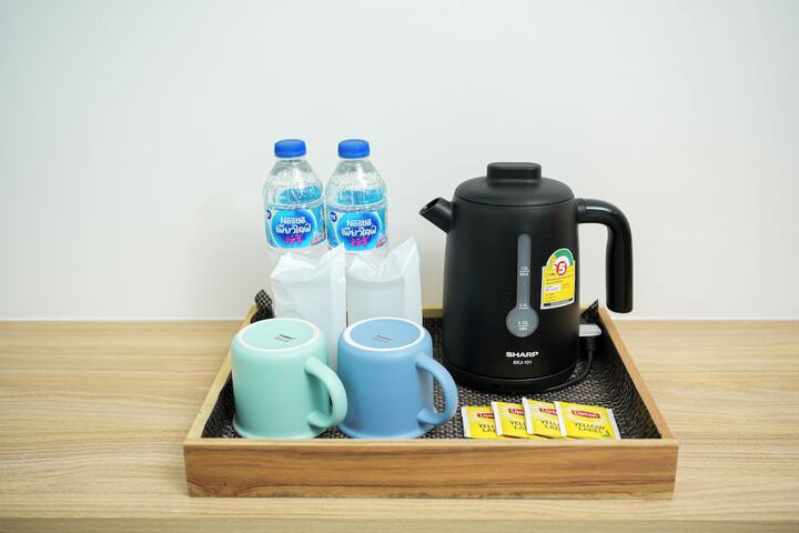 Breakfast/Coffee Service 18 of 72