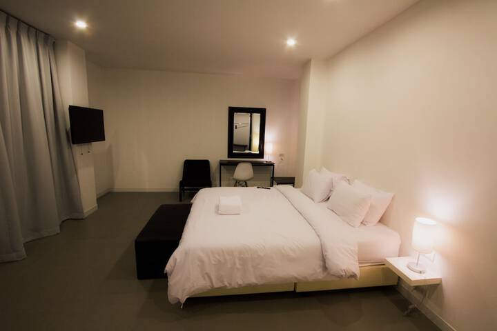 Room 11 of 61