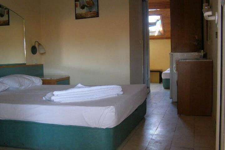 Room 13 of 57