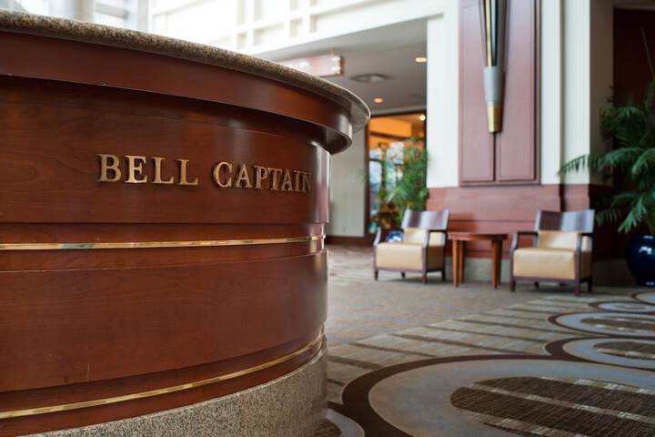 Concierge desk