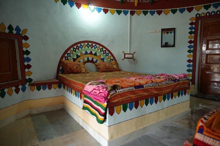 Room 15 of 30