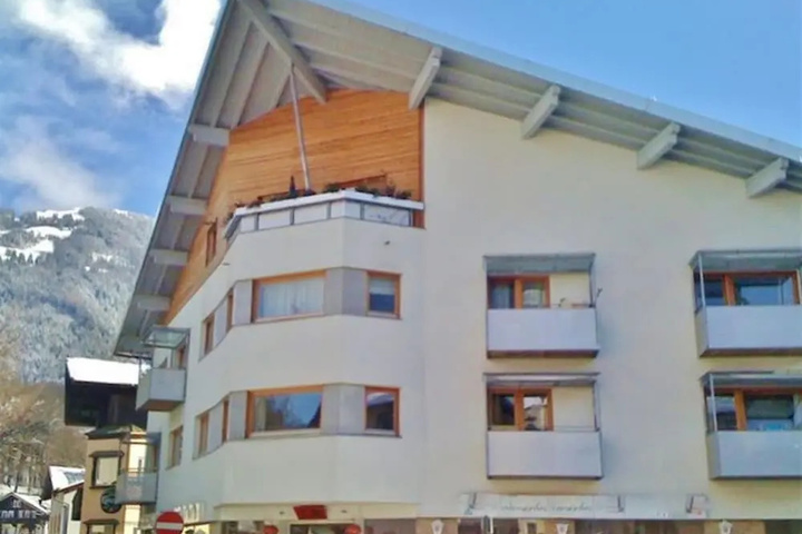 Beautiful Holiday Home in Kitzbühel Near Lake Schwarzsee