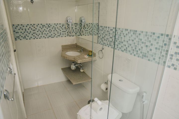 Room 120 of 146