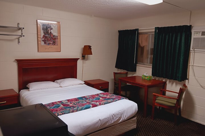 Room 2 of 20