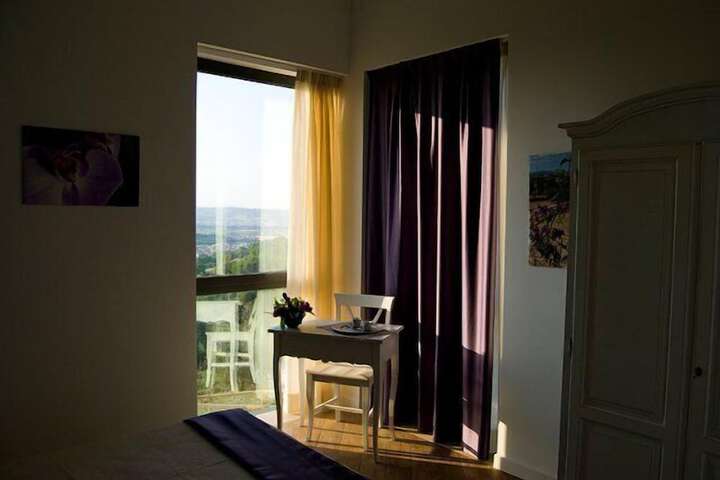 Room 30 of 53