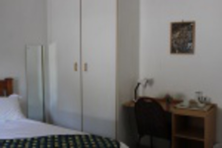 Room 245 of 288