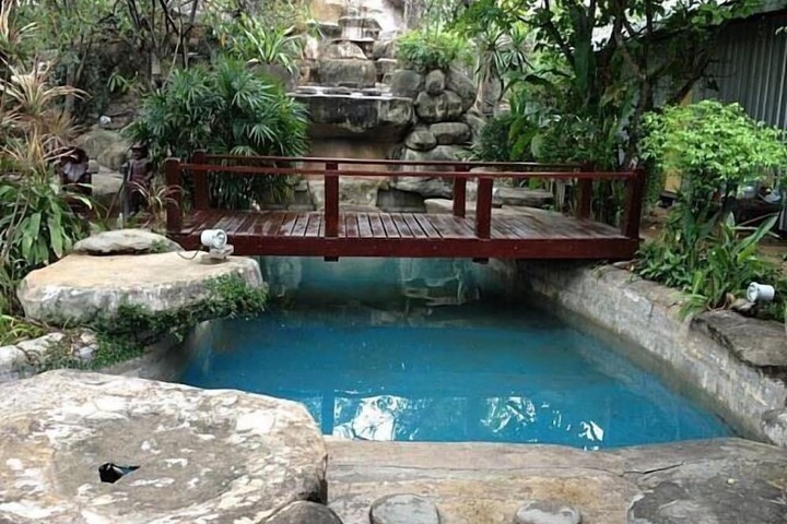 Children's play area - outdoor