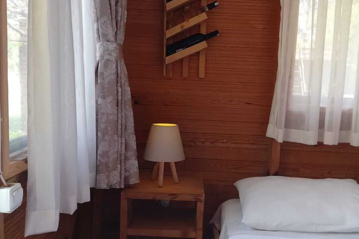 Room 35 of 138