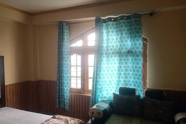 Room 25 of 50