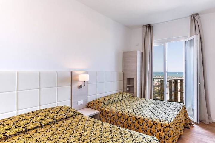 Hb Hotels Orchidea Blu in Rimini