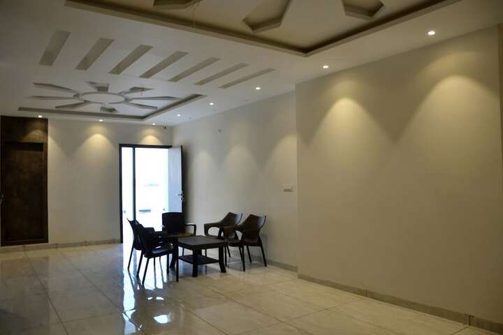Hotel Interior 6 of 35