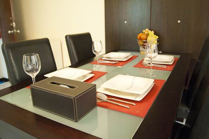 Room 10 of 19