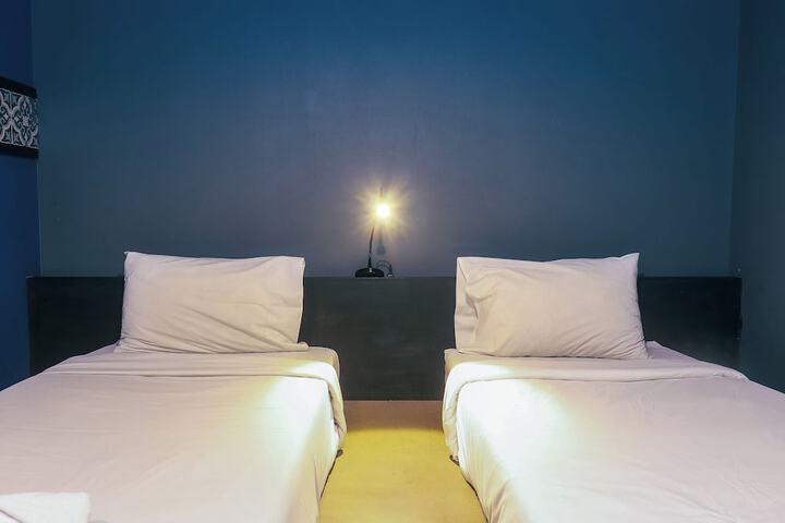 Room 22 of 49