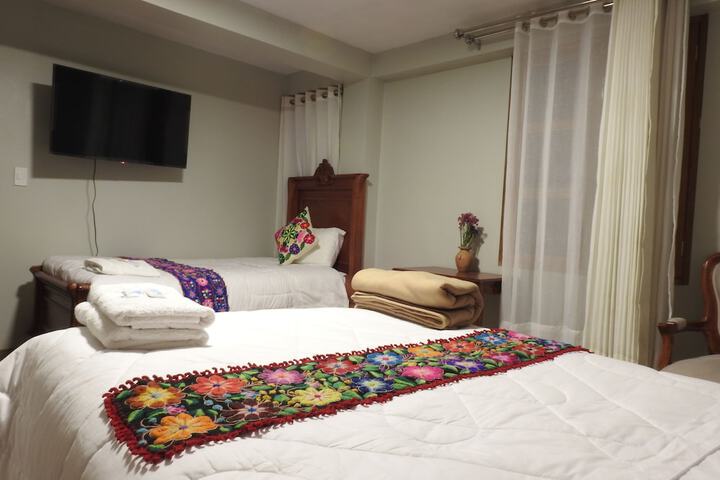 Room 6 of 38