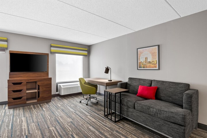 Room 19 of 42