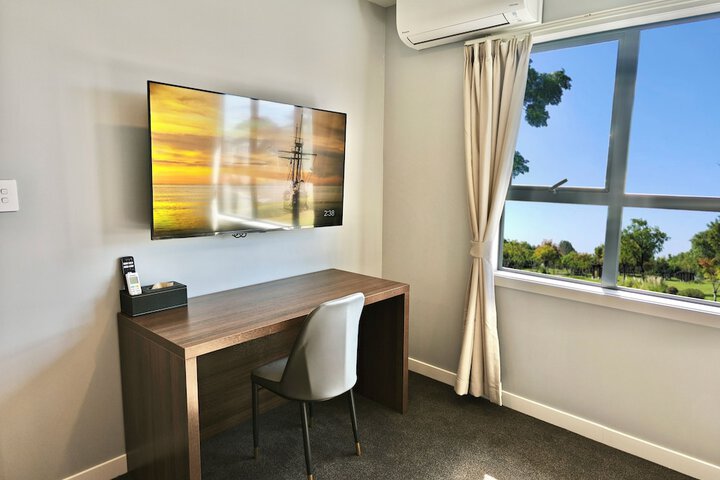 Room 21 of 31