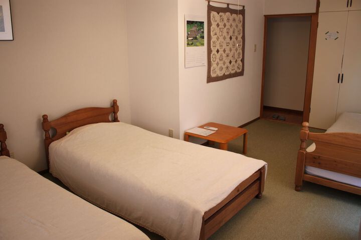 Room 10 of 91