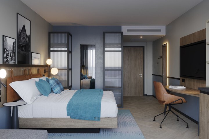 Room 6 of 43