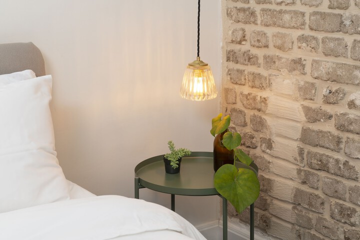 Room 6 of 38