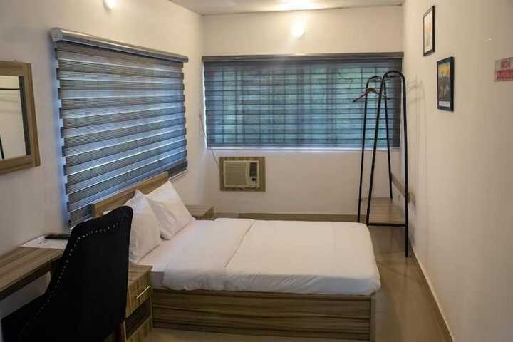 Room 5 of 55