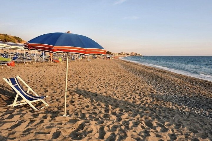 Beach 14 of 31