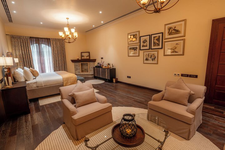 Room 48 of 107