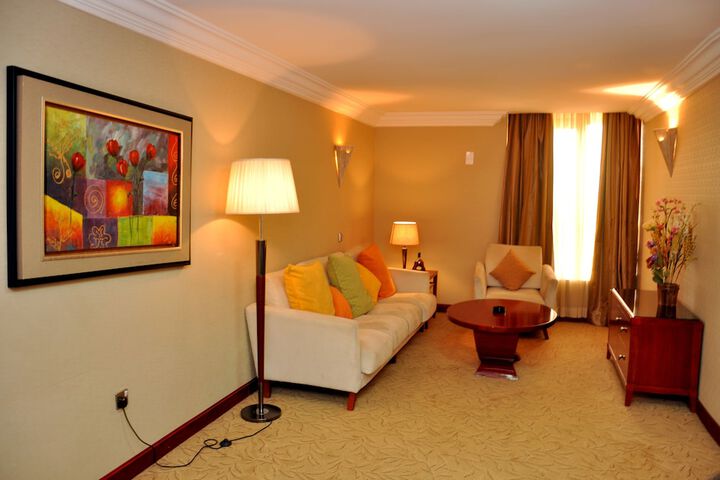 Room 14 of 43
