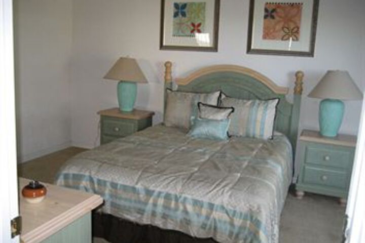 Room 7 of 25