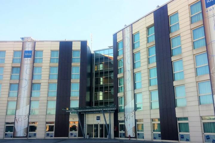 Hotel Exterior