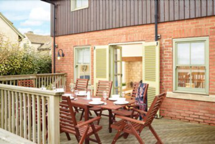 Terrace/Patio 12 of 13