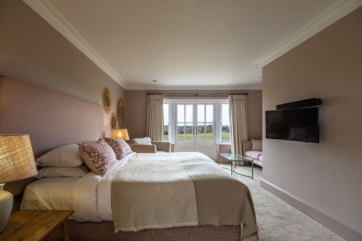 Room 14 of 75