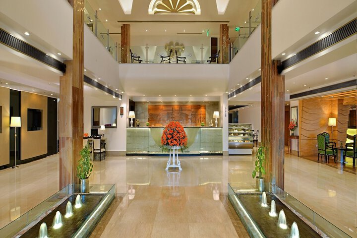Hotel Interior 4 of 39