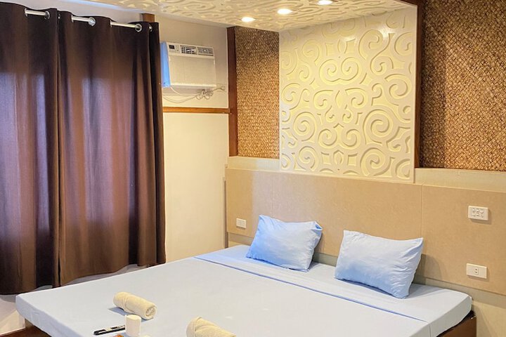 Room 37 of 51