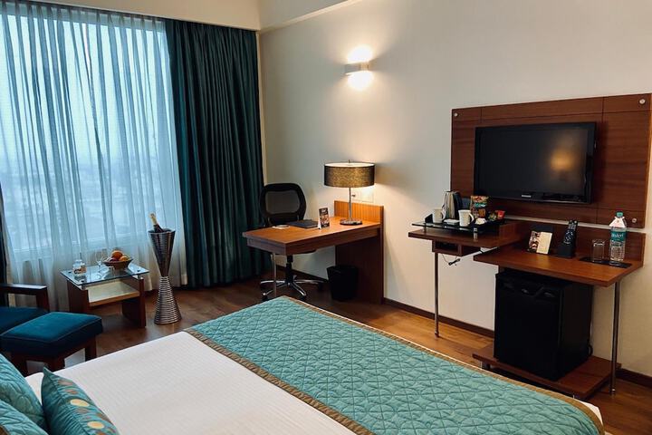 Room 15 of 49