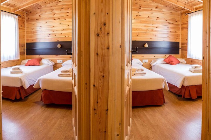Room 3 of 35
