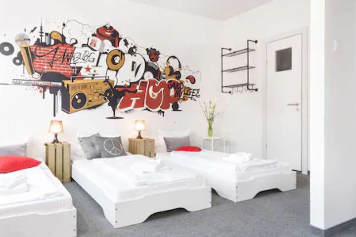 Room 31 of 51
