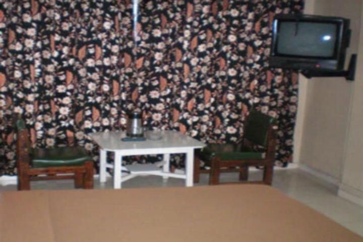 Room 2 of 5