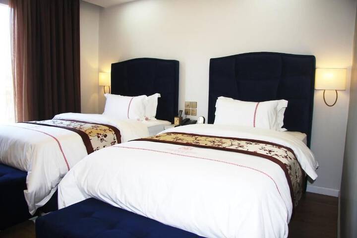 Room 2 of 29