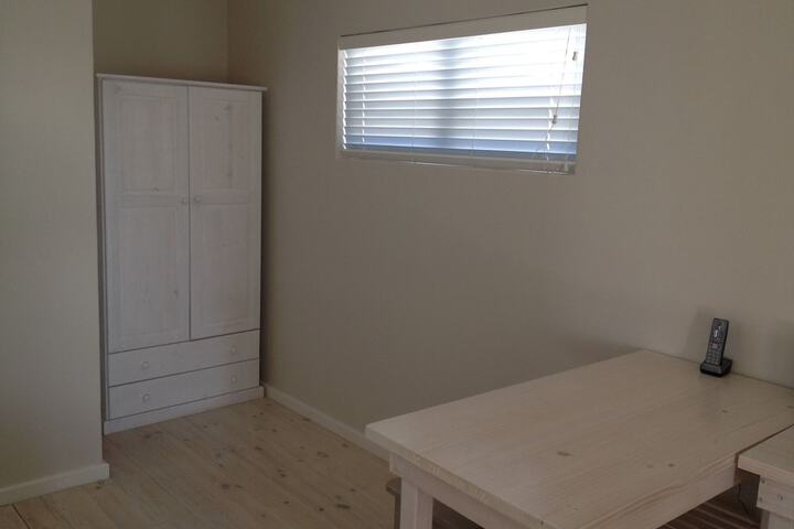 Room 3 of 35
