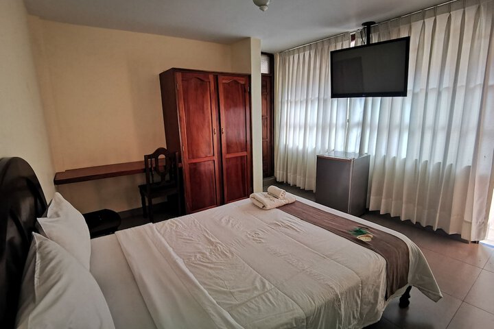 Room 3 of 23