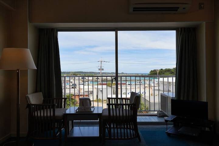 Room 21 of 125