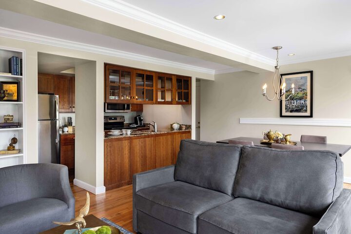 Private kitchenette