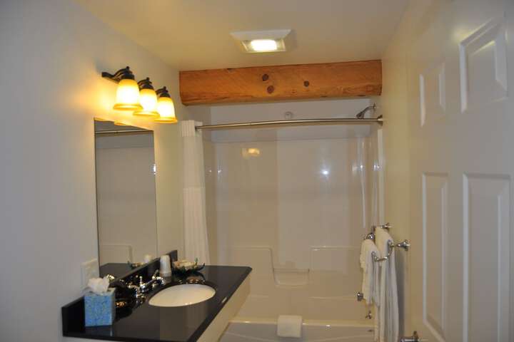 Room 15 of 77