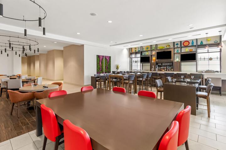 Dining 54 of 79