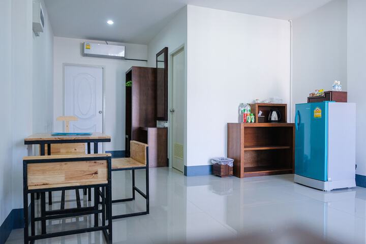 Room 28 of 56